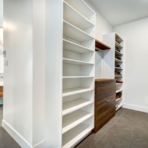 new-built-modern-3-floors-luxury-home-in-montreal-2026-03-26-05-09-07-utc